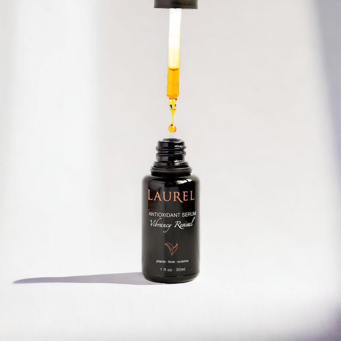 Laurel Skin - Laurel Antioxidant Serum: Vibrancy Revival - ORESTA clean beauty simplified