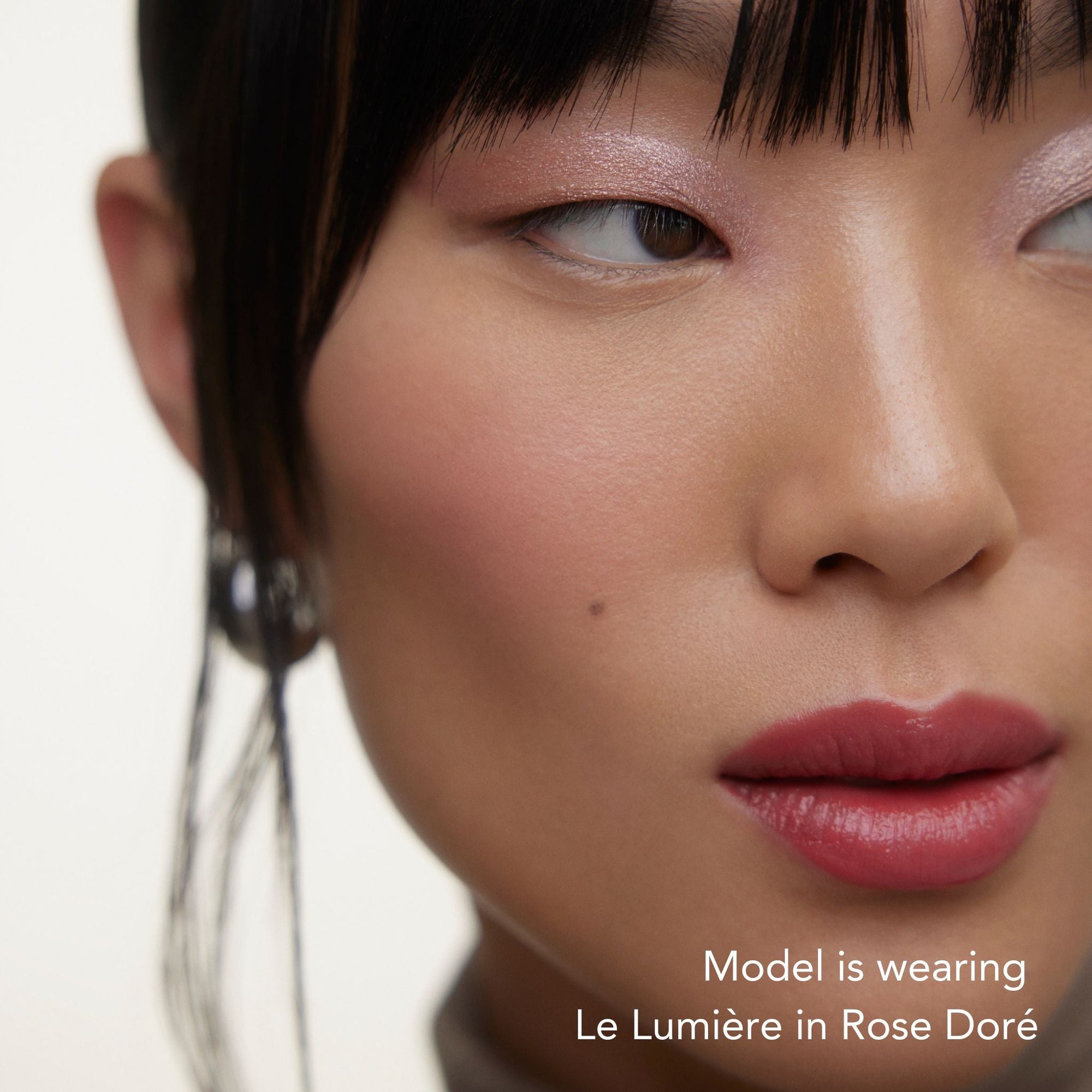 Wonderblush - Wonderblush La Lumière Liquid Eye Shadow - ORESTA clean beauty simplified