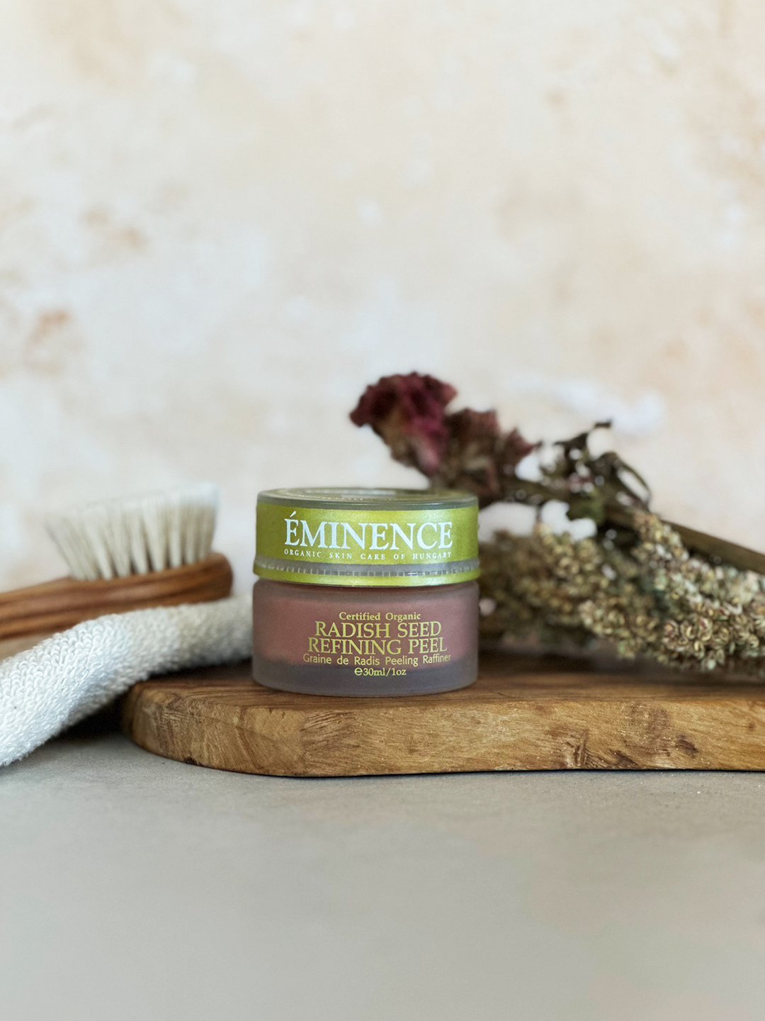 Eminence Organics - Eminence Radish Seed Refining Peel - ORESTA mindful beauty