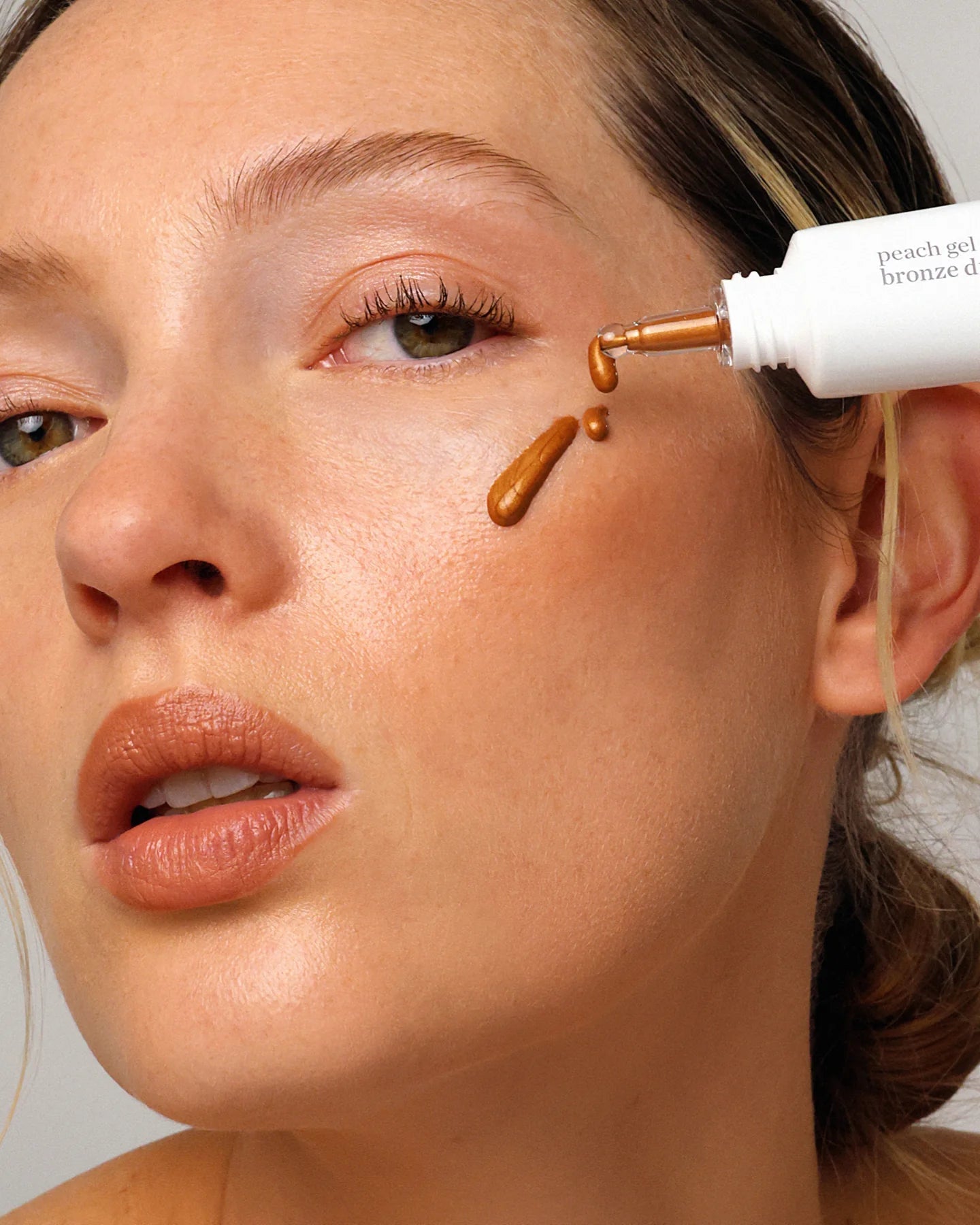Ere Perez - Ere Perez Peach Gel Bronzing Drops - ORESTA clean beauty simplified