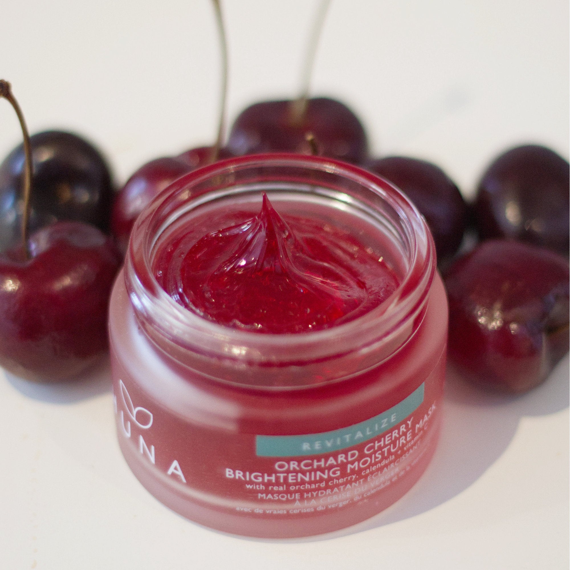 HUNA - HUNA Orchard Cherry Brightening Moisture Mask - ORESTA mindful beauty