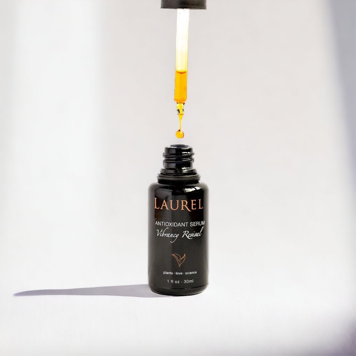 Laurel Skin - Laurel Antioxidant Serum: Vibrancy Revival - ORESTA clean beauty simplified