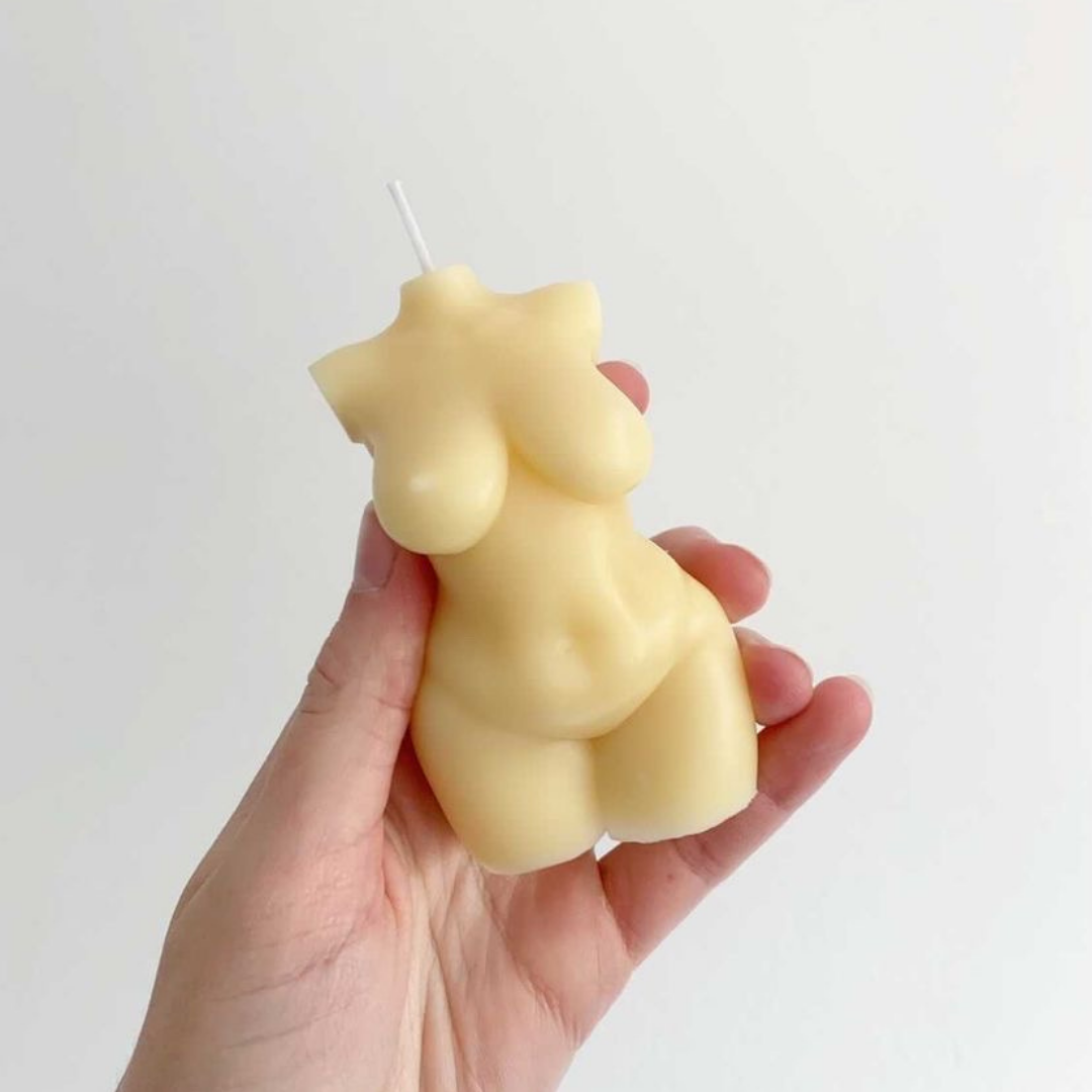 Kitsch-Curvy-Body-Candle-Natural